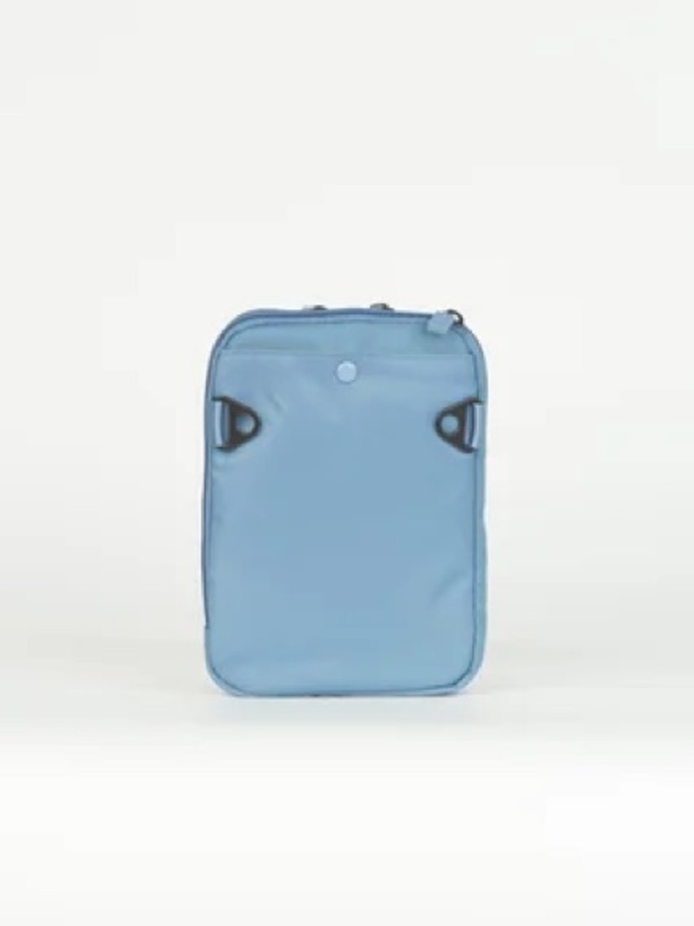 IHKWIP THE XL EVERYDAY ESSENTIALS
CROSSBODY WITH 2 STRAPS - FADED
INDIGO, NWT - Picture 5 of 9